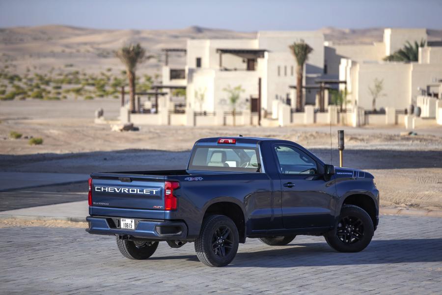  Chevrolet Silverado RST Regular Cab 2019 года  (UAE) (фото 12 из 19)